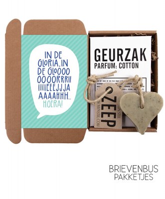 Brievenbuspakket,super spek,kaneelstokjes,lekker,smakelijk,zoetekauw,zoetig,snoep,snoepgoed,hollands snoep,kaart,kaartje,verstuur een cadeau,kleine cadeautjes,schoencadeautjes,kerstkadootjes,home,atelier menheere,bende gij jarig da minde nie,brabant,hoer